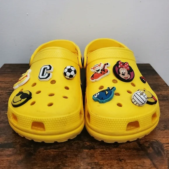 CROCS Classic Yellow Slides Size Womens 4 - Picture 2 of 9